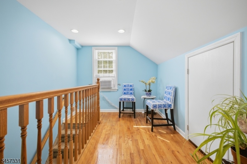 2nd Floor Walkway and Storage