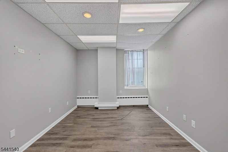 1st floor right unit