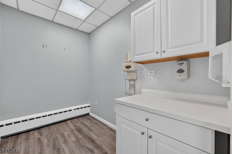 1st floor right unit