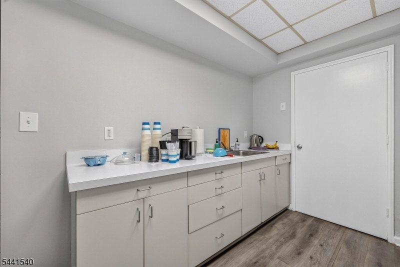1st floor Left unit 1
