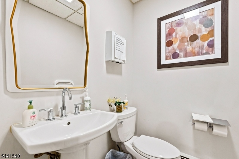 upper level bathroom