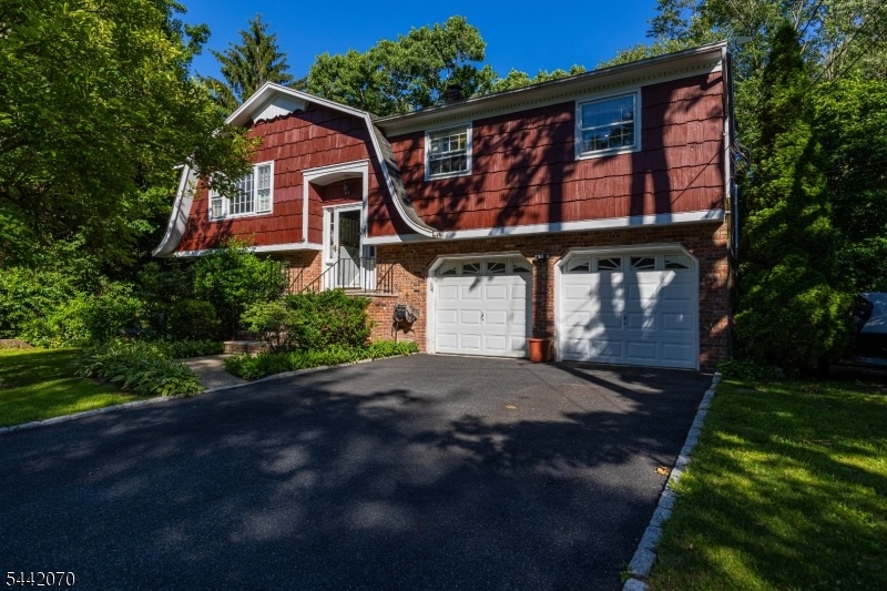 Front View w/ Driveway