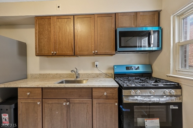 Unit 1 Kitchen