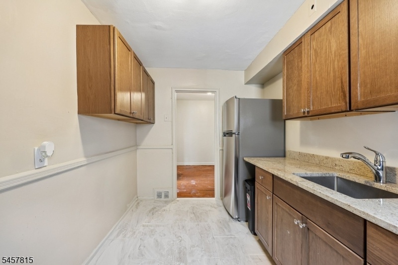 Unit 1 Kitchen