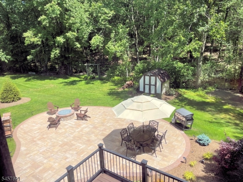 Private Back Yard Patio / Deck