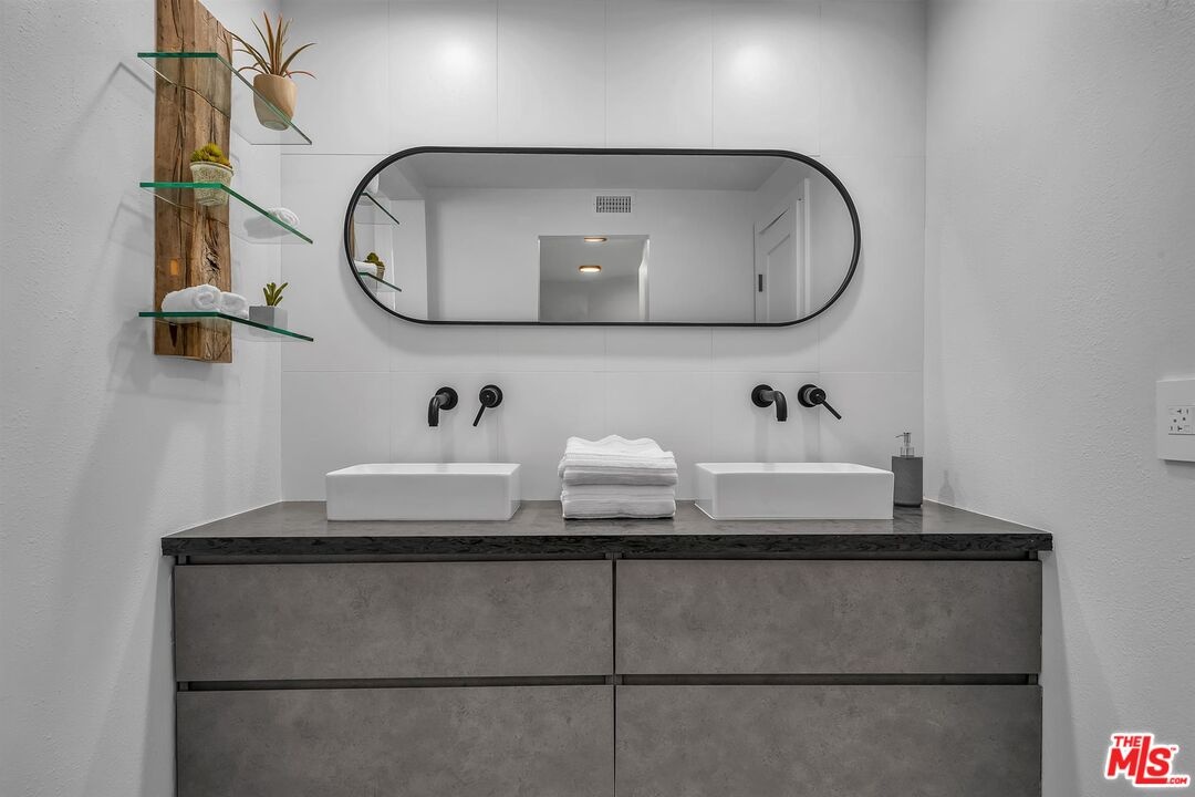 Downstairs Bathroom