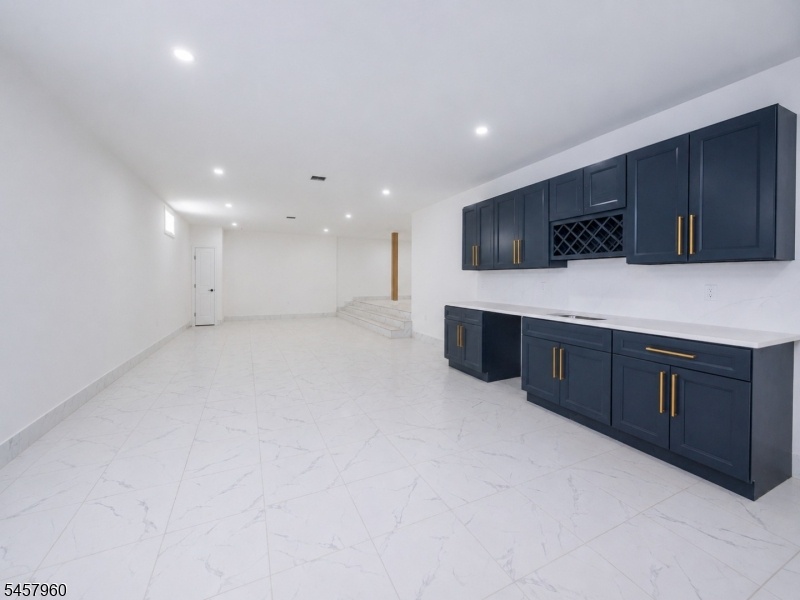 wet bar