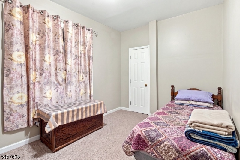 First floor Second Bedroom