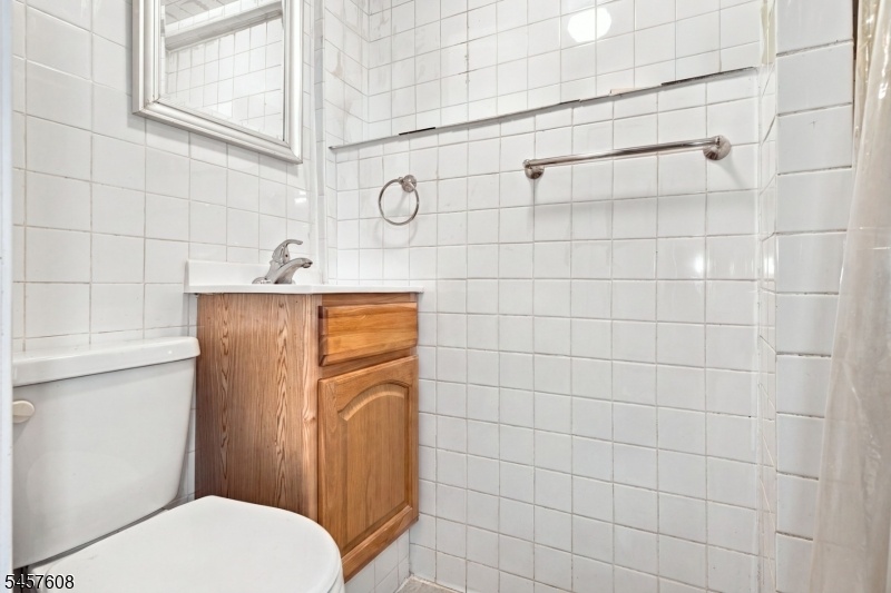 Basement full bath