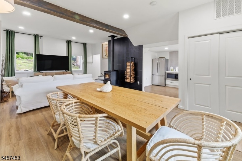 Additional open concept space