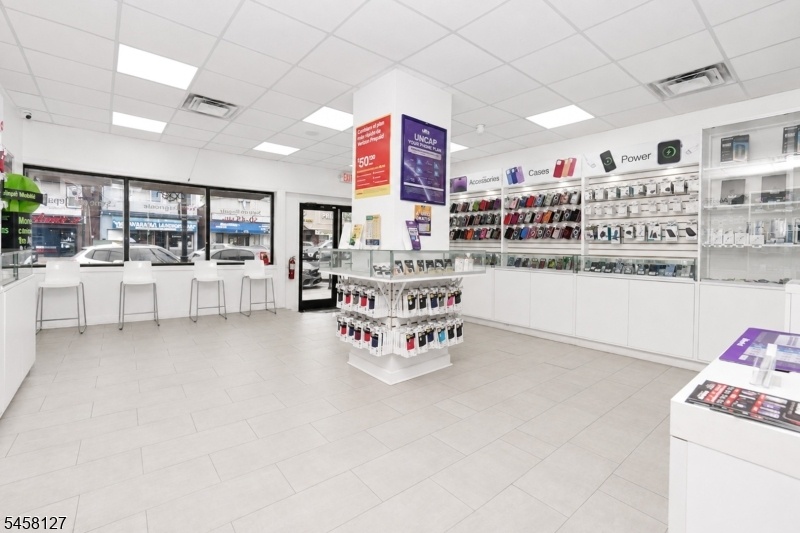Store