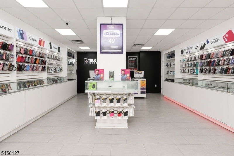 Store