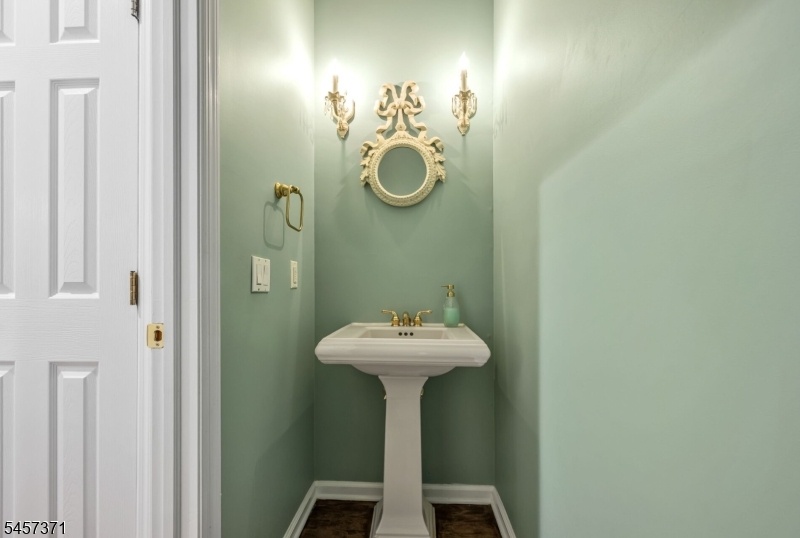 powder room