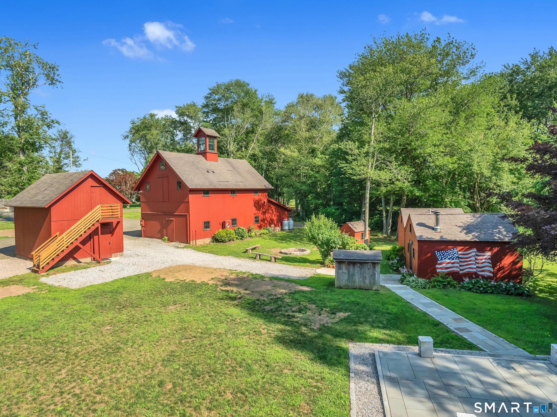 Barn