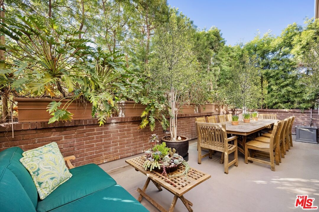 Private patio