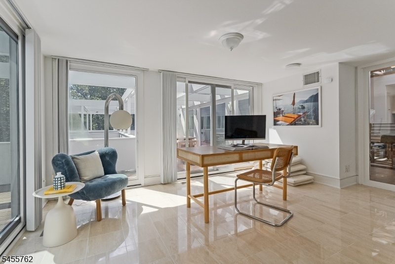 Primary Sitting Room/Office