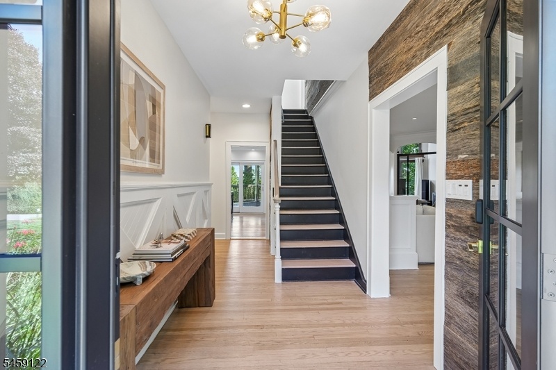 Stunning Entry Foyer