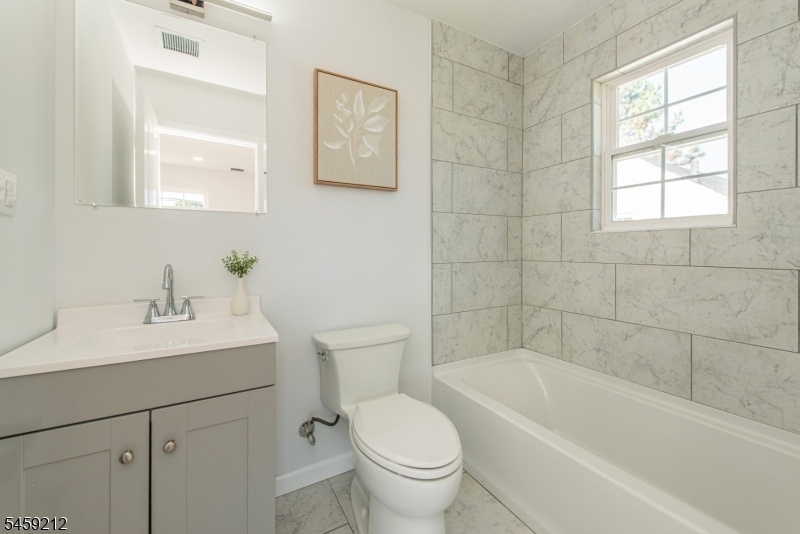 Primary Bedroom ensuite