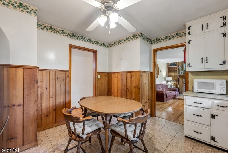 Eat-In-Kitchen to Living Room