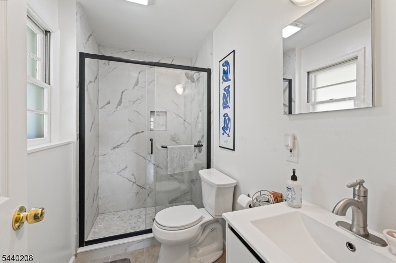 FULL BATH