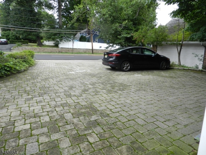 Driveway parking