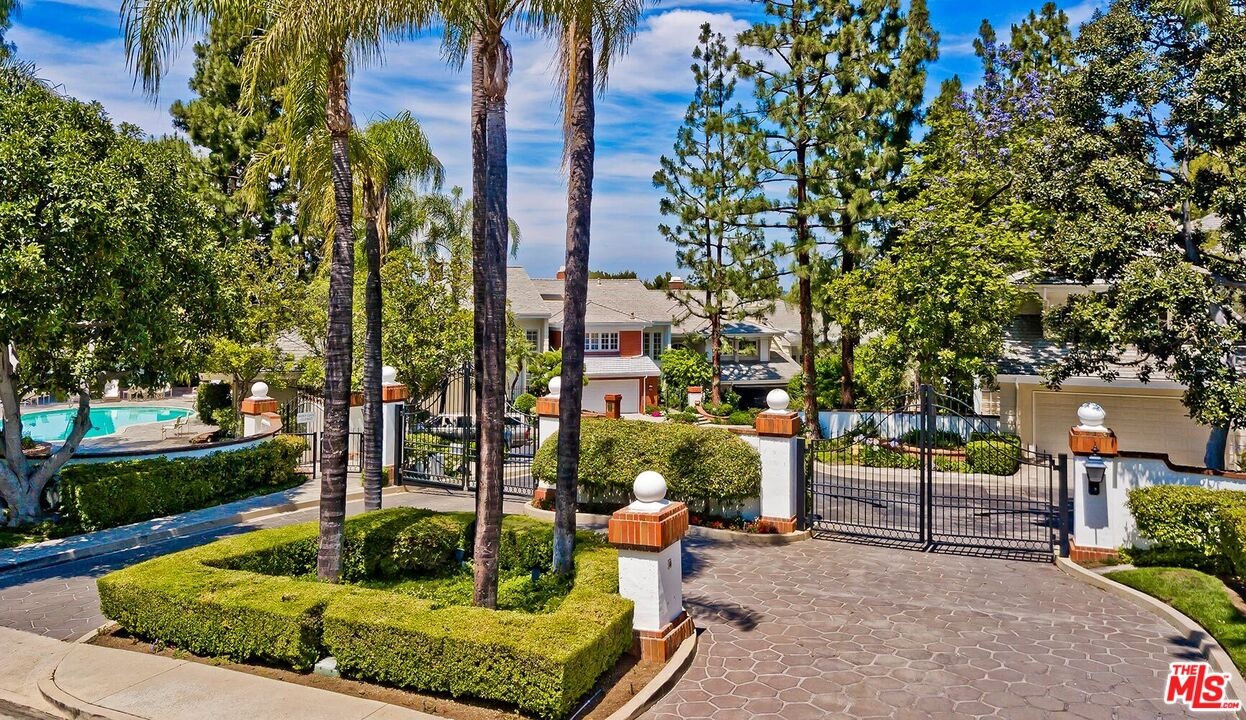 entrance to community