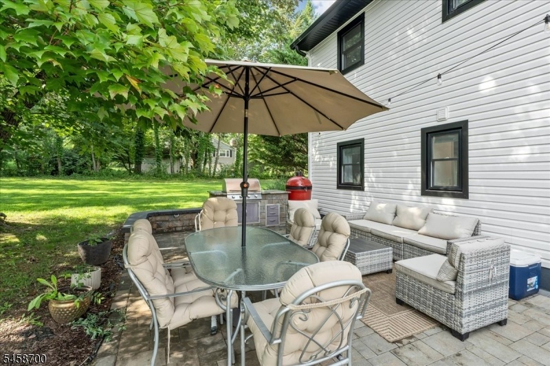 Patio with built-in grill