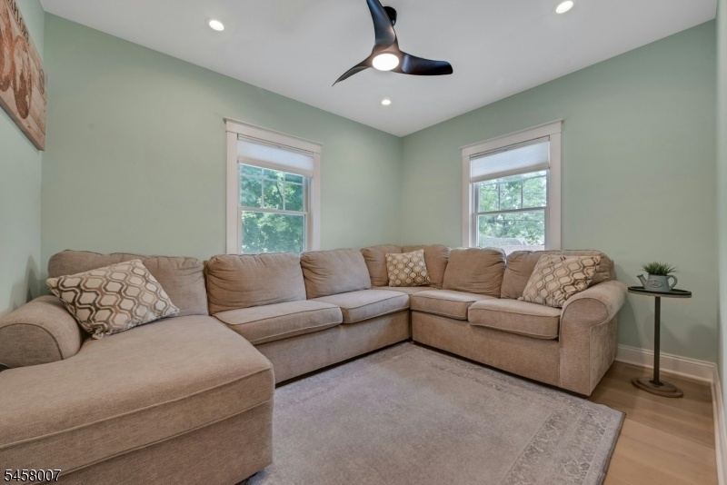 1st floor BR/Den