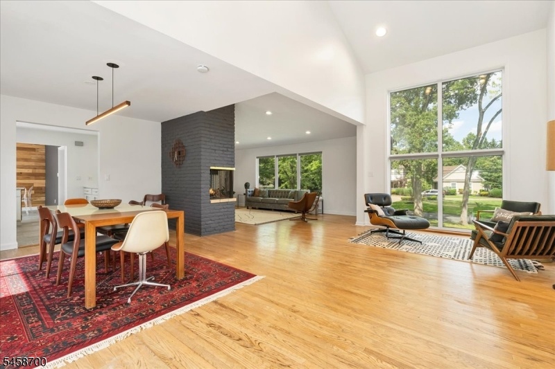 Open concept main floor
