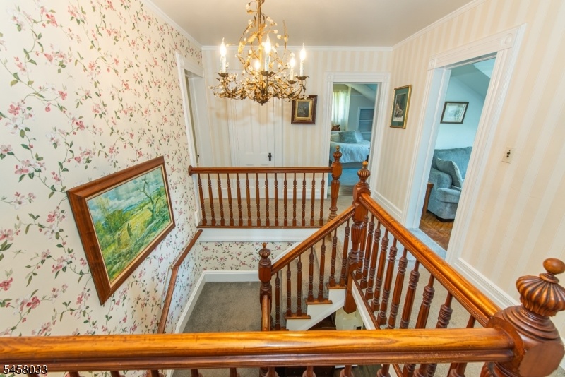 2nd floor landing