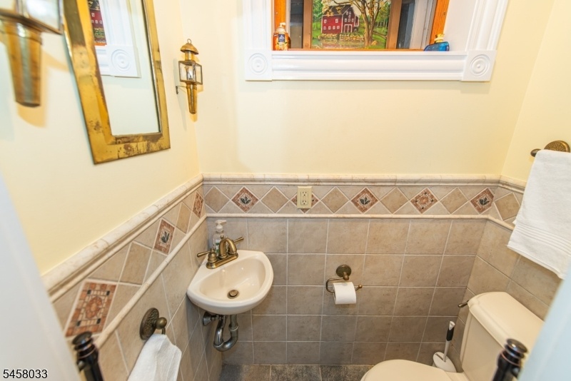 Powder room
