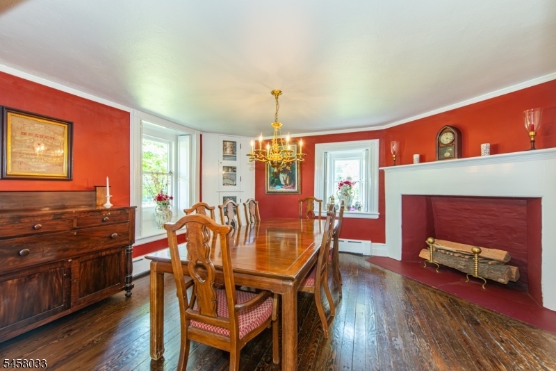Formal dining room