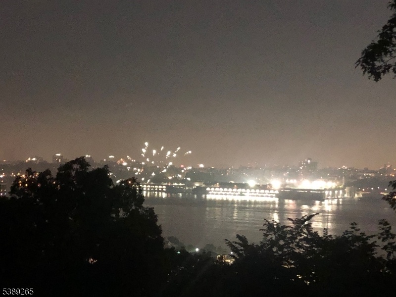 Fire-work 2nd Floor