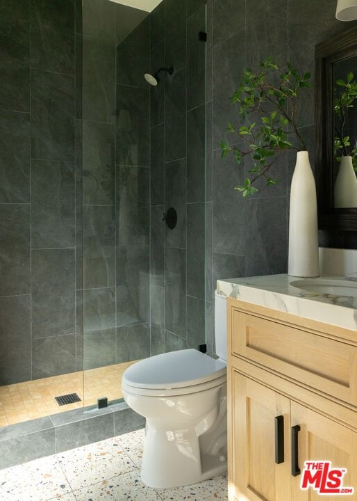 Pool/Guest Bath