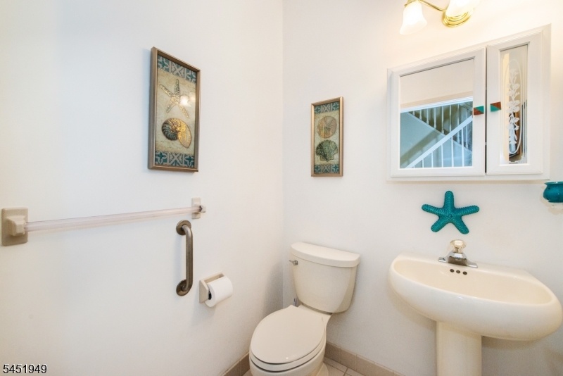_Powder Room