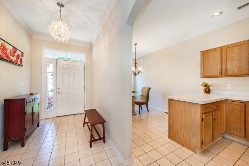 _Foyer Entry