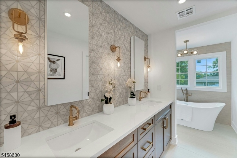 Double Vanity