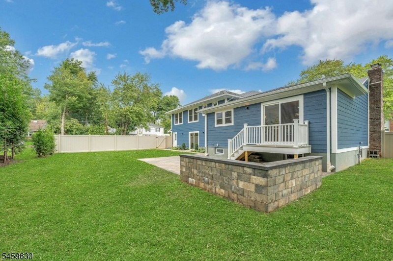 Large yard | built-in fire pit