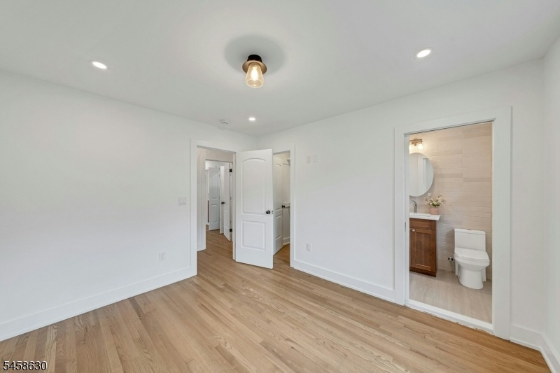 En-suite Bedroom
