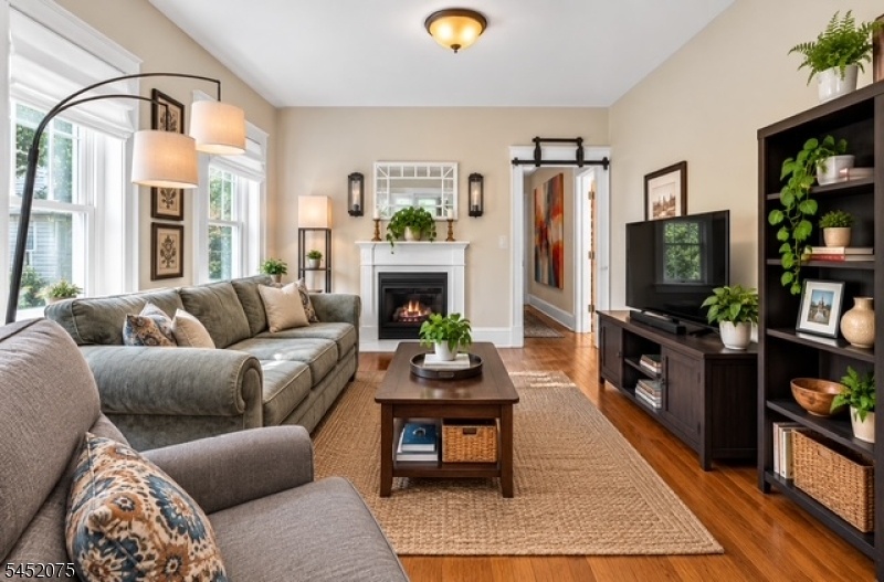 1st fl dining room