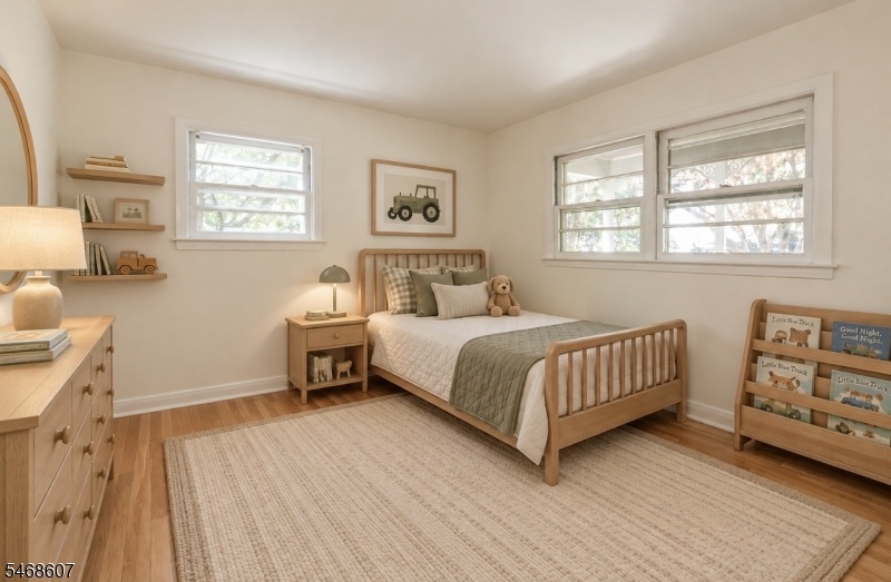 1st fl bed virtually staged