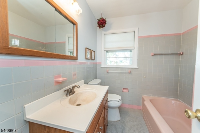 Main Bath