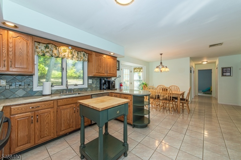 Oversized Kitchen
