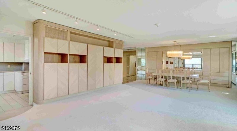 Living Room/Dinning room