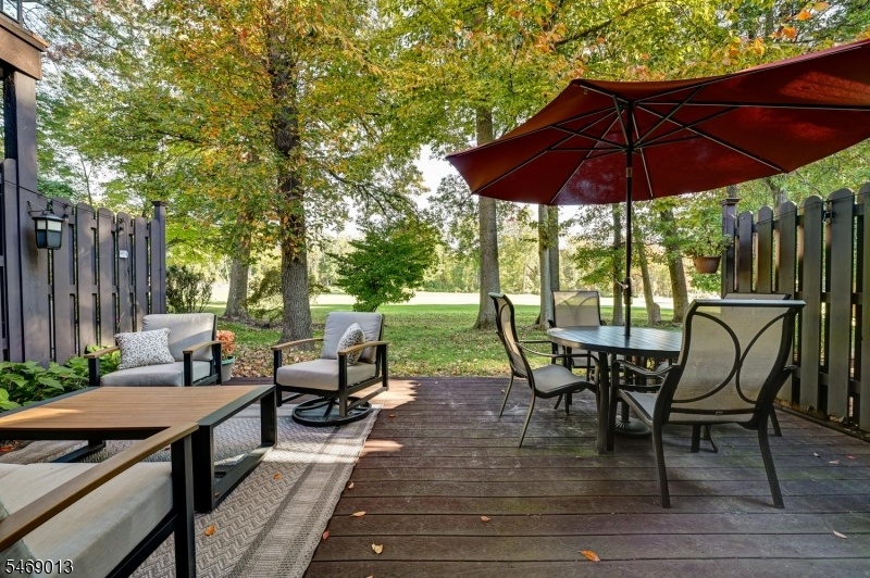 PATIO ON FAIRWAY