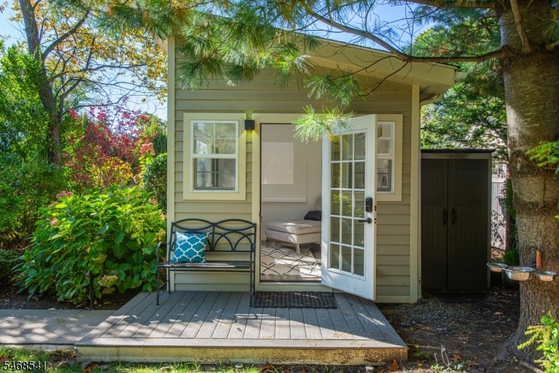 Office Shed