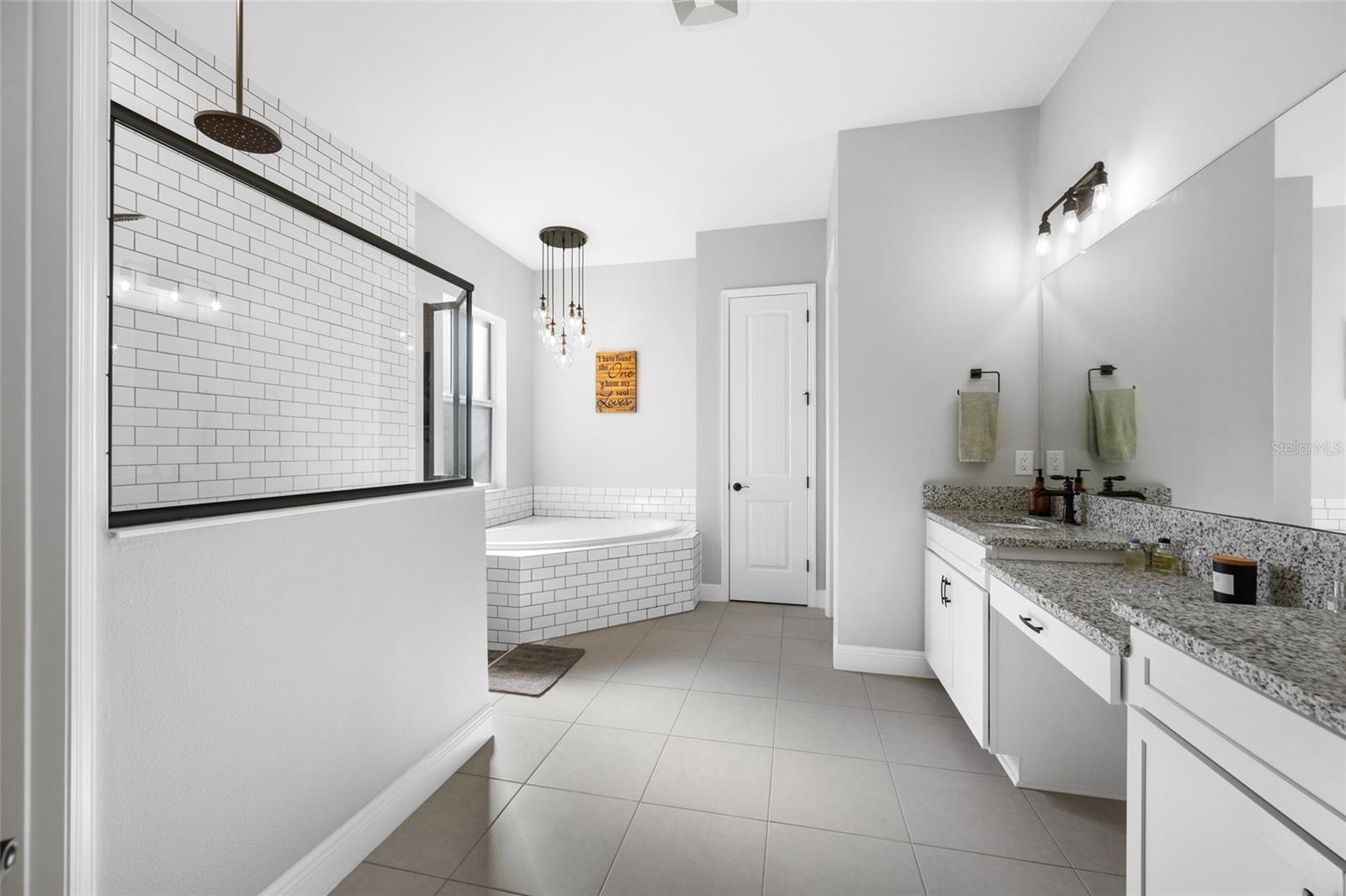 Primary Ensuite bath