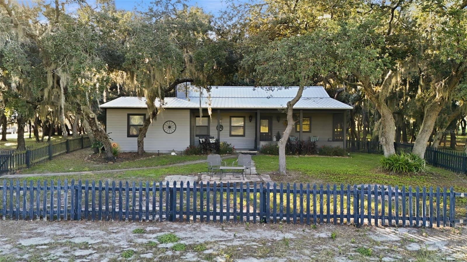 Ranch house