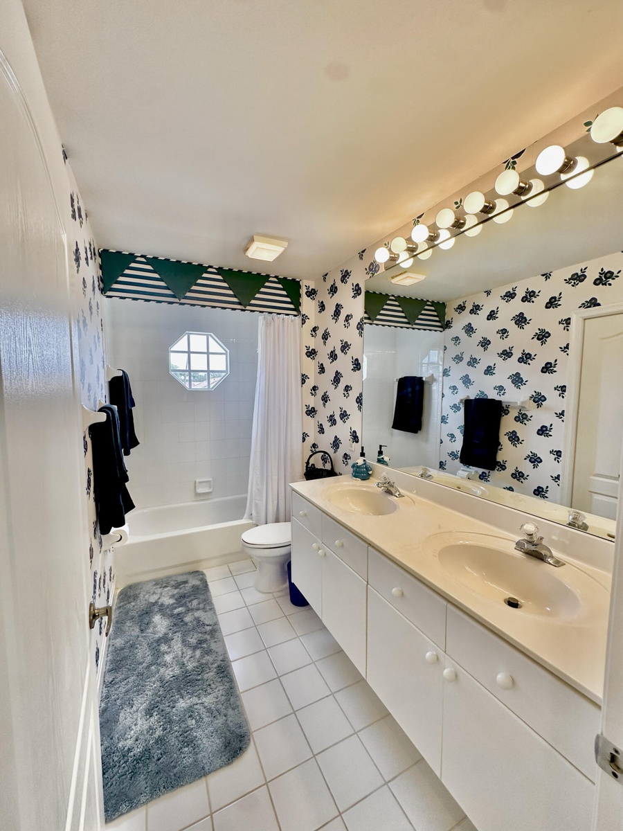 Upstairs Bathroom