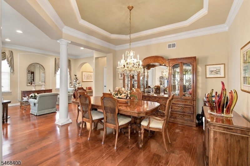 Graceful columns